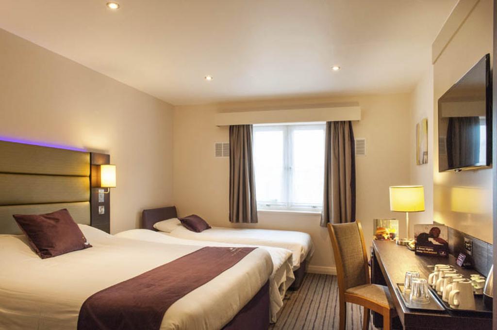 Premier Inn London Romford Central Pokój zdjęcie