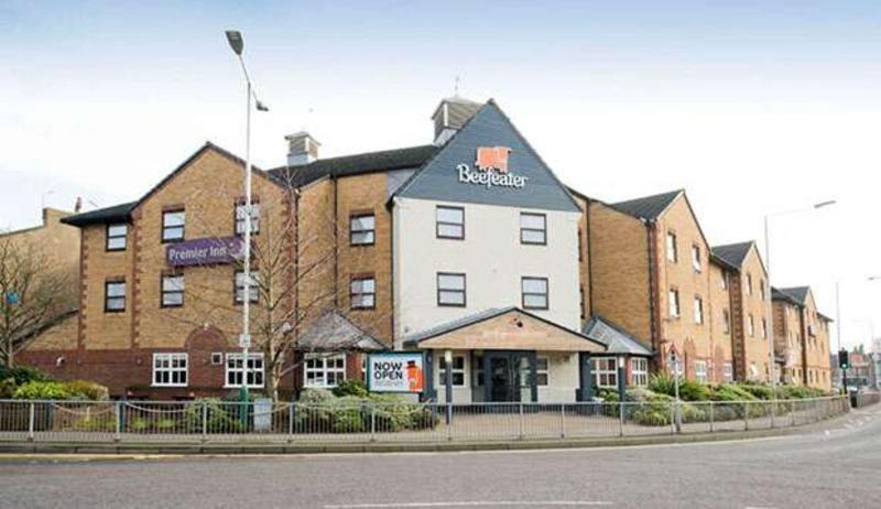 Premier Inn London Romford Central Zewnętrze zdjęcie