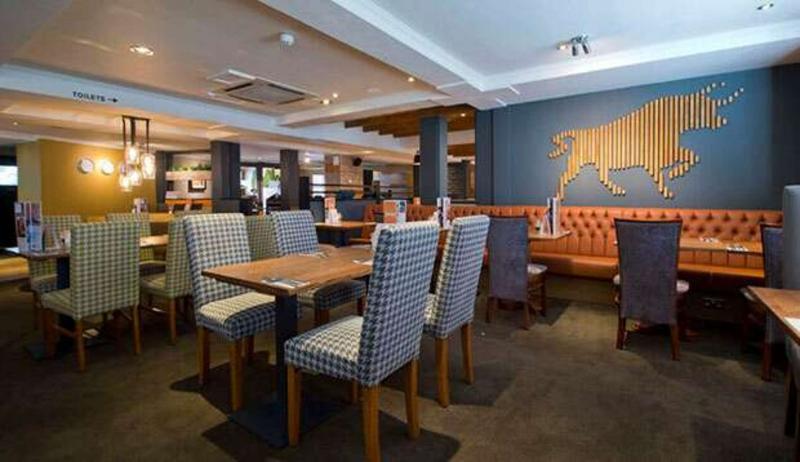 Premier Inn London Romford Central Zewnętrze zdjęcie